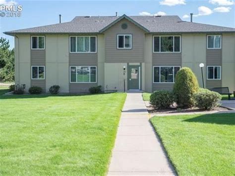 It contains 3 bedrooms and 2 bathrooms. . Zillow woodland park